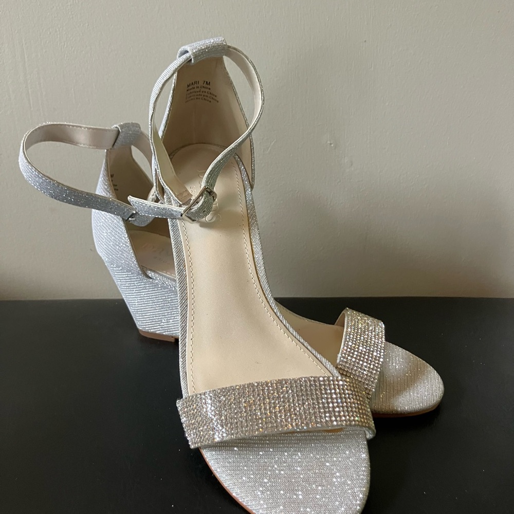 David’s Bridal Elegant Silver Women's Sandals- Mari